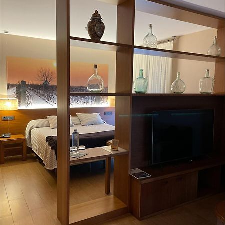 Casa Lola Hotel Руеда Екстериор снимка