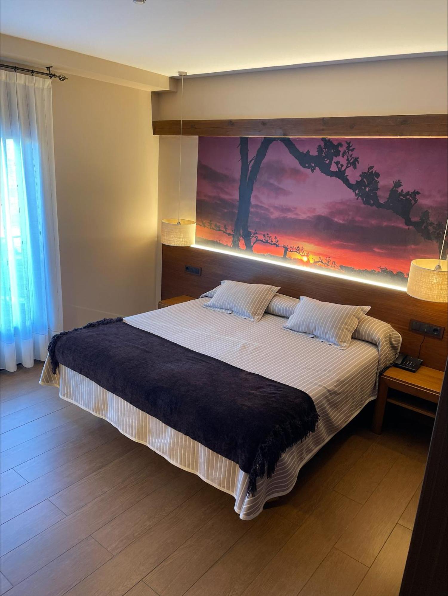 Casa Lola Hotel Руеда Екстериор снимка